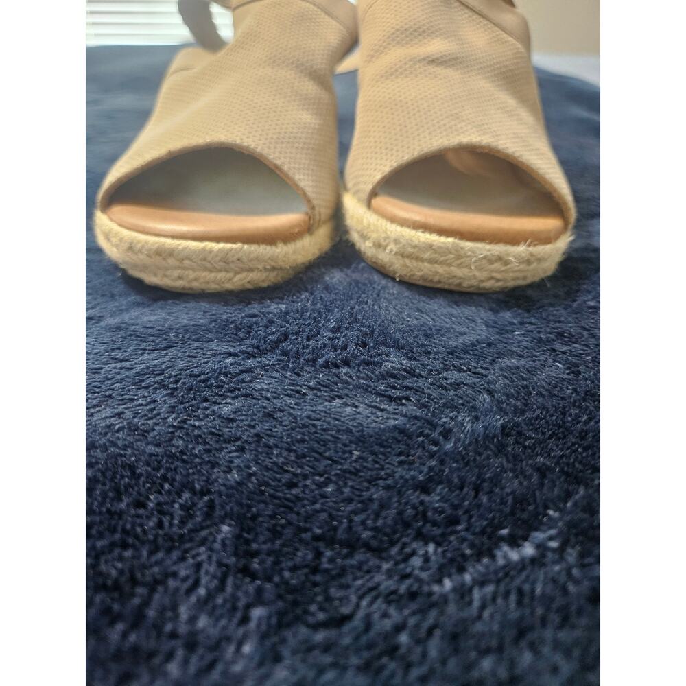 Madeline Women's Wedge Sandals Size 10M - Picture 3 of 8